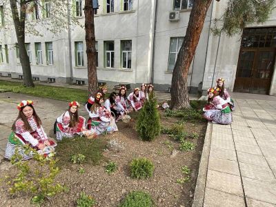Лазар лазарува! - ОУ Св. Климент Охридски - Бяла Слатина