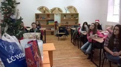 Благотворителна акция - Подари Коледа - ОУ Св. Климент Охридски - Бяла Слатина