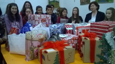 Благотворителна акция - Подари Коледа - ОУ Св. Климент Охридски - Бяла Слатина